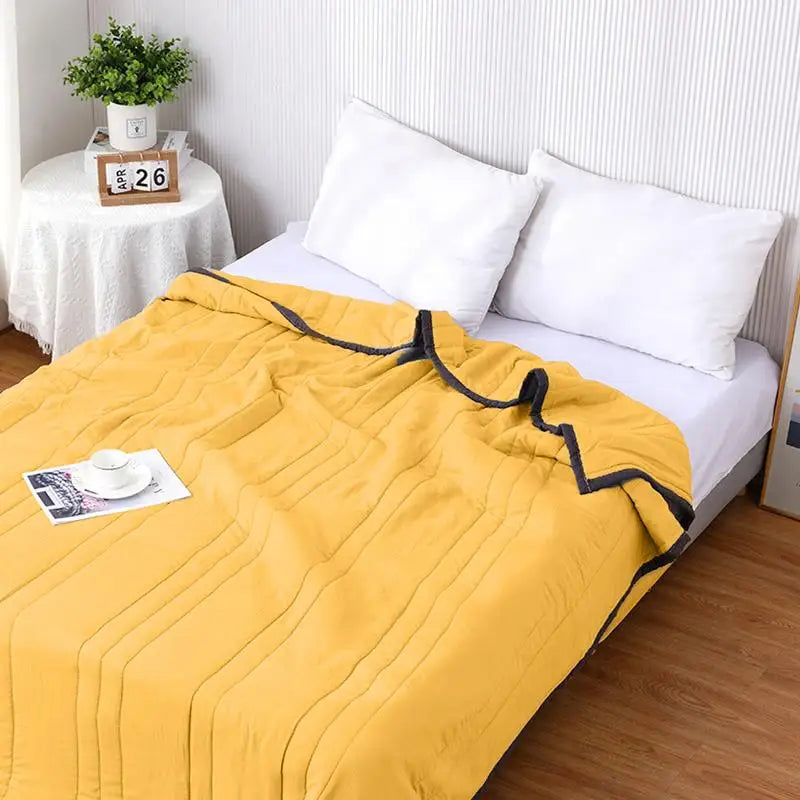 Cooling Blanket Extra Soft Breathable Cooling Throw Blanket Comforter Summer Cooler Blanket for Sleep Travel Household Supplies